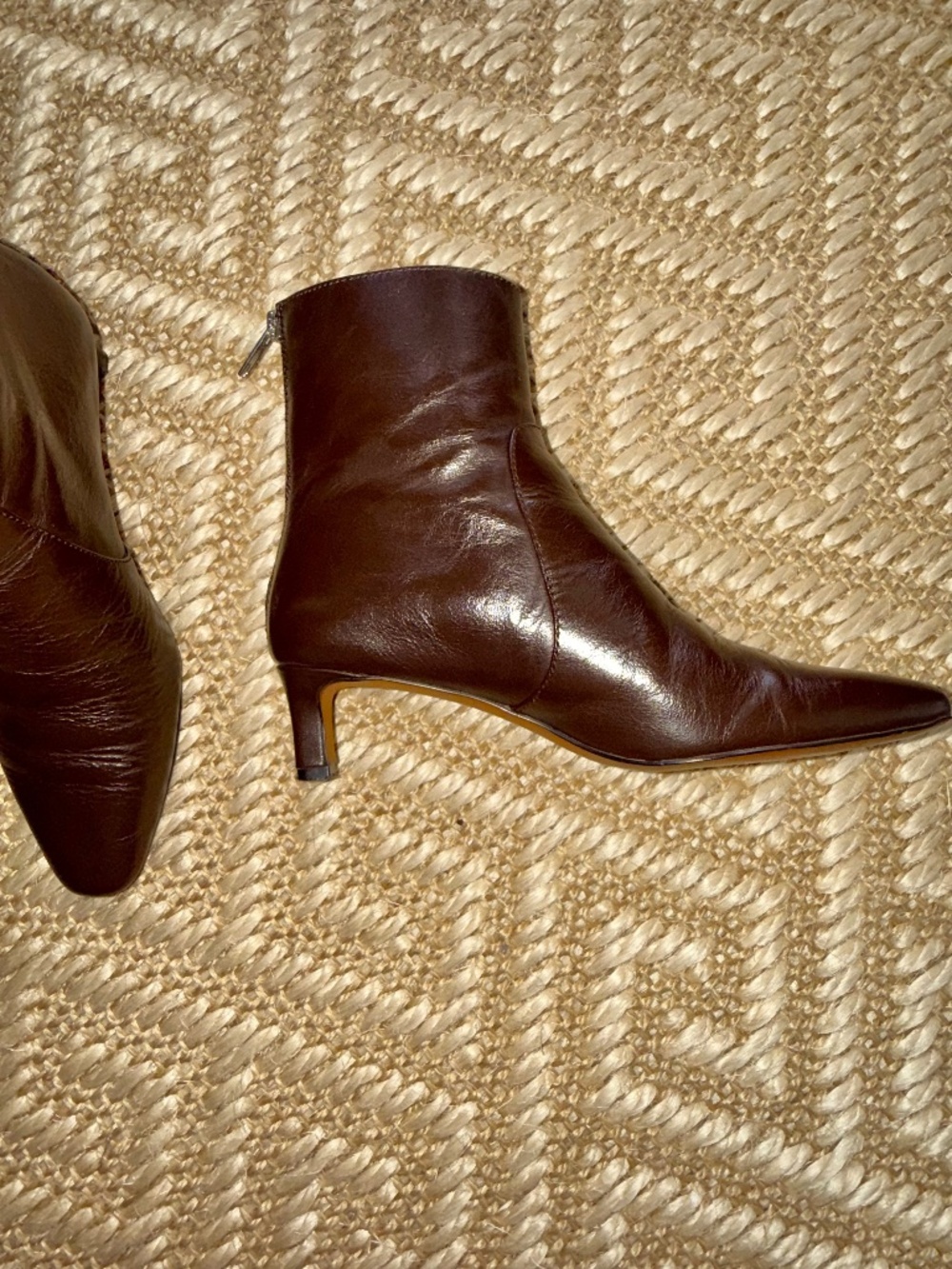 MADEWELL Dimes Kitten Heel Booties in Chocolate Leather ~ 5 M - Picture 7 of 13